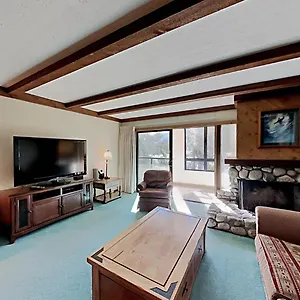 slopeside-1849-condos-comfortable-3-br-condos-with-full.mammothlakeshotels.org/